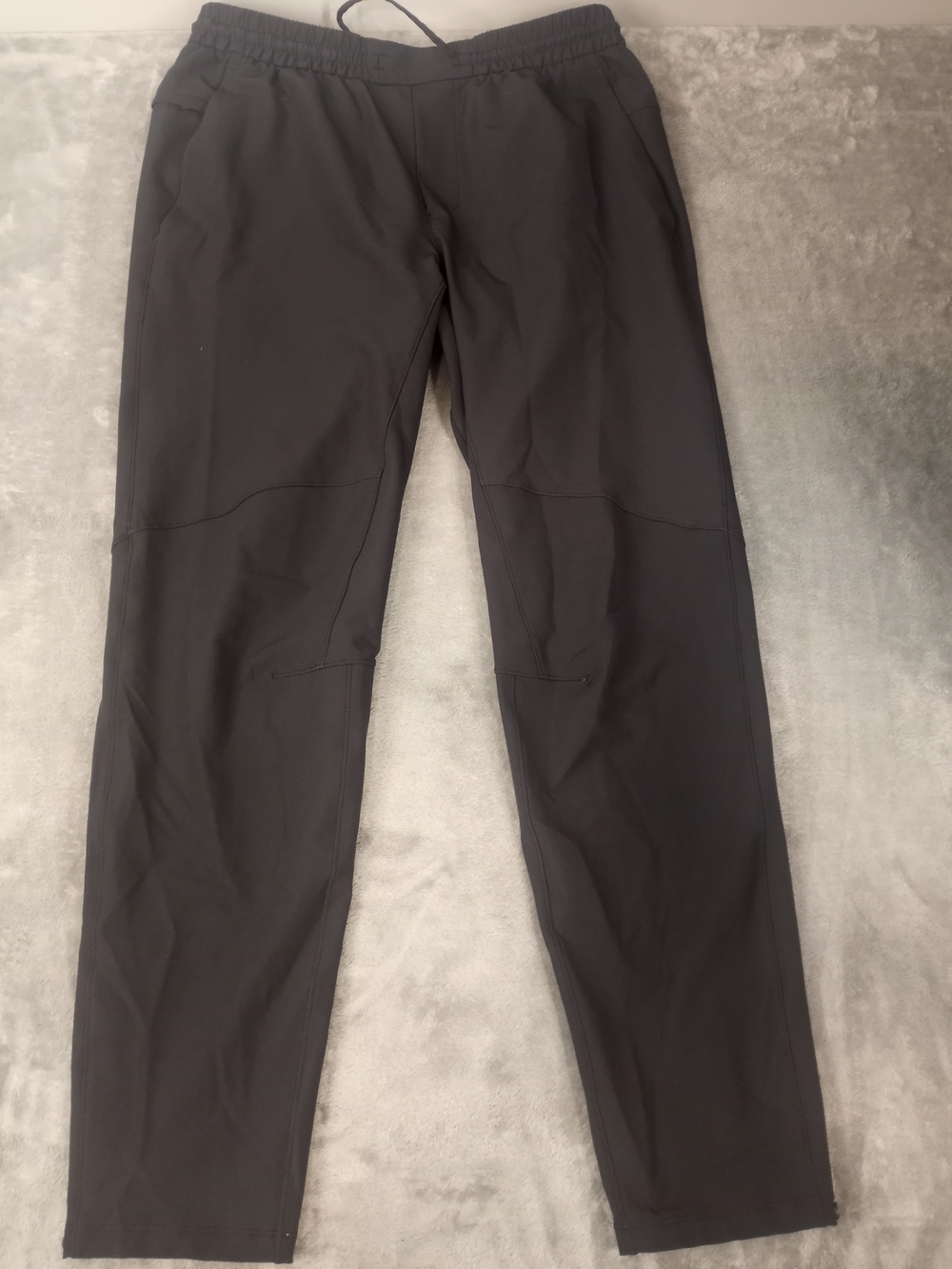 Lululemon Men's Black Performance Stretch Pants - Lightweight Comfort Size Large